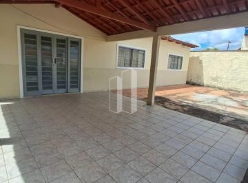 Casa · 180m² · Casa em Setor Sudoeste  -  Goiânia