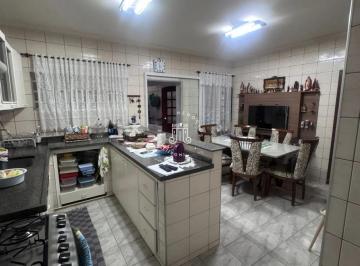 Casa · 250m² · 6 Quartos · 4 Vagas · CASA COM EDÍCULA À VENDA NO JARDIM CAROLINA - JUNDIAÍ/SP