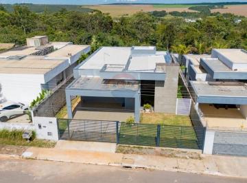 Casa · 204m² · 3 Quartos · 2 Vagas · Setor Habitacional Tororo, JARDIM BOTANICO, BRASILIA