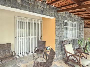 e9830799f5d5a6b6bfcf5114b3a9aa7a.jpg · Casa com 3 quartos à venda em Belo Horizonte, no bairro João Pinheiro