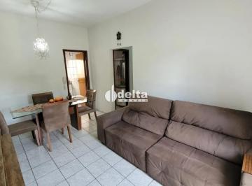 Apartamento · 76m² · 3 Quartos · 1 Vaga · Apartamento  com 3 quarto sendo 1 suíte disponível para venda no bairro Segismundo Pereira em Uberlâ