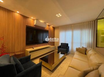 Casa · 260m² · 4 Quartos · 3 Vagas · Casa em condomínio com 4 suítes disponível para locação e venda no bairro Granja Marileusa em Uberlâ