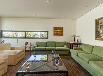 IMG_20260619_092357_000.jpeg · Confortável apartamento para venda em Higienópolis com 3 quartos, sendo 2 suítes, 232m² - remaxfront
