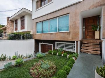 IMG_20260605_105155_000.jpeg · Confortável casa para venda em Bosque da Saúde com 3 quartos, sendo 1 suíte, 349m² - remaxfront#YQOL