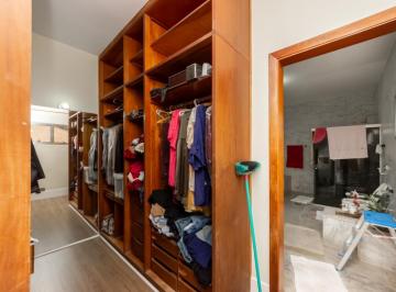IMG_20260628_181512_000.jpeg · Atraente casa para venda em Jardim dos Estados com 3 quartos, sendo 1 suíte, 410m² - remaxfront#KKDC