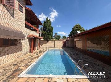 97ad66554e02c5320d6c5334cd6a907257891086 · Oportunidade! Casa de esquina em localização privilegiada no condomínio!