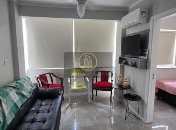 Apartamento · 75m² · 3 Quartos · 1 Vaga · Apartamento com 3 dormitórios, sendo 1 suite, a 100 metros do mar!
