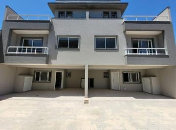 Casa de 3 quartos, Curitiba · Para Familia Excelente Triplex com 207 m2
