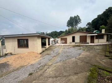 Casa · 260m² · CASA COM PISCINA NO BAIRRO SÃO PEDRO