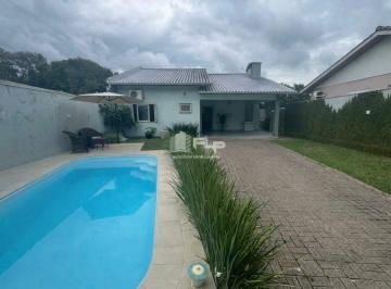 Casa · 127m² · 4 Vagas · CASA TÉRREA COM PISCINA NO BAIRRO MATIEL