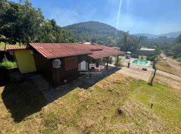 Casa · 150m² · 1 Vaga · CASA COM AMPLO TERRENO EM SANTA TERESINHA