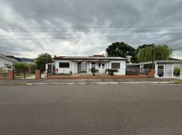 Casa · 150m² · 2 Vagas · CASA TÉRREA NO BAIRRO VILA RICA