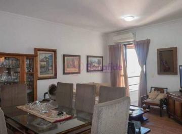 Apartamento · 93m² · 3 Quartos · 1 Vaga · Apartamento para VENDA no condomínio EDIFÍCIO ITAPUÃ, localizado no bairro CENTRO, em Jundiaí/SP.