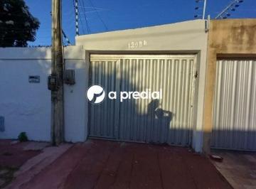 Casa · 120m² · 3 Quartos · 2 Vagas · Casa residencial no bairro Vila Uniao, em Fortaleza-ce!