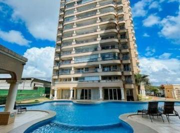 Apartamento · 53m² · 2 Quartos · 1 Vaga · APTO FRENTE MAR e PRAIA - 2 Quartos - Mobiliado e Decorado - Porteira Fechada - Beach Village FORTAL