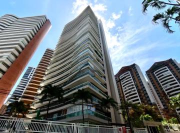 Apartamento · 310m² · 3 Quartos · 5 Vagas · Espaçoso apartamento perto da Beira mar com vista desafogada- Meireles