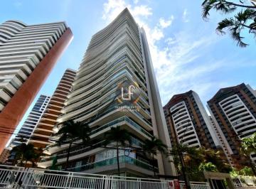 Apartamento · 310m² · 3 Quartos · 5 Vagas · Espaçoso apartamento perto da Beira mar com vista desafogada- Meireles