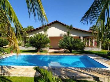 Casa · 300m² · 4 Quartos · Casa Ampla com 2000 m² de Terreno com piscina em Tapuio-Fronteira de Aquiraz com Eusébio-CE