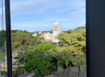 Apartamento · 70m² · 2 Quartos · Excelente apartamento à venda em Kobrasol - São José: 70m²