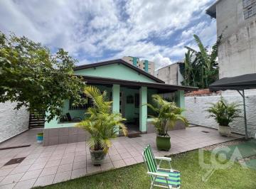 b29a3a25b8b9395f3a5aa9b660b870f8b9f032c1 · Casa com 7 dormitórios à venda, 317 m² por R$ 2.000.000,00 - Centro - Caraguatatuba/SP