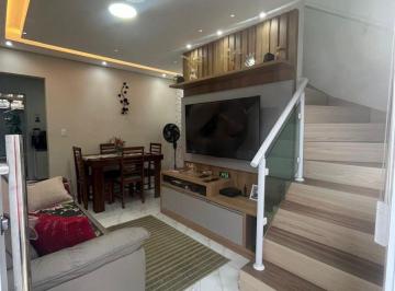 Casa de 2 quartos, Praia Grande · Linda casa de condominio bairro maracanã