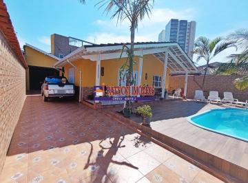 Casa · 405m² · 4 Quartos · 5 Vagas · Casa com 04 Dormitórios - Aceita Permuta em Apto de Menor Valor!