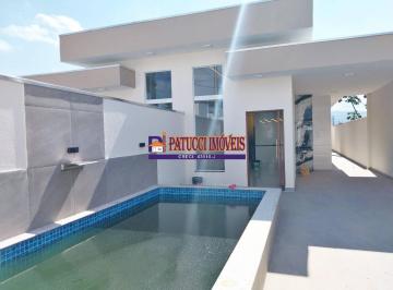 Casa · 88m² · 2 Quartos · 2 Vagas · Casa com 2 Suítes e Piscina à Venda em Mongaguá – Lazer Completo