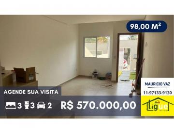 Casa de 3 quartos, São Paulo · Casa com 3 quartos e 98 m² à venda em Vila Tiradentes