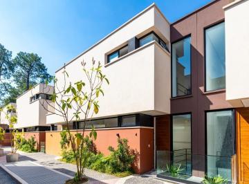 Casa · 531m² · 4 Quartos · Casa à venda - no Jardim Cordeiro