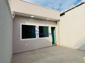 Casa · 90m² · 3 Quartos · 2 Vagas · Casa geminada independente linear, projetada para oferecer conforto, elegância e praticidade no Bair