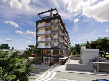01 · Apartamento Garden de 103m² com 3 quartos sendo 2 suítes em Jurerê