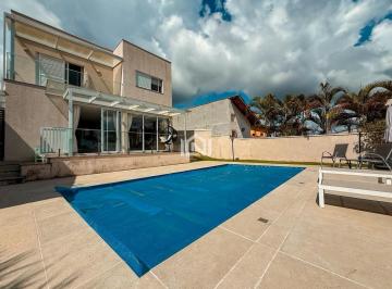 casa a venda no condominio paysage vert - piscina · Casa à venda - no Jardim Helena Maria