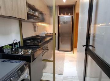 Apartamento de 2 quartos, São José dos Campos · Apartamento em andar mediano com 2 quartos sendo 1 suíte, varanda gourmet piso instalado na Zona Sul