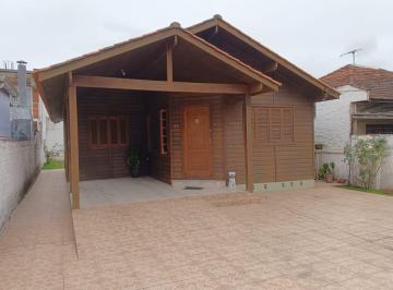 Casa · 108m² · 3 Quartos · 1 Vaga · 3 dormitórios