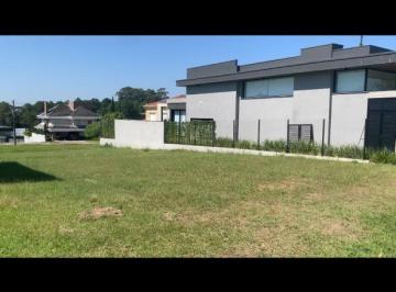 Terreno · 11m² · Lote no condomínio Alphaville-Lombardia, bairro Vila Nova - Porto Alegre/RS
