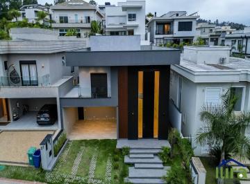 v3528a.jpg · Belíssima casa à venda de 420M², 5 suítes, piscina com prainha, 4 vagas no Residencial Itahye, Santa