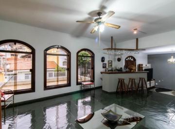 372e2259-c35d-4a51-8753-d5cd09561070 · Espetacular casa para venda em Vila Rosália com 3 quartos, sendo 1 suíte, 269m²