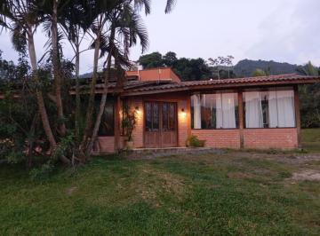 Rural · 4000m² · 3 Quartos · 3 Vagas · Chácara com 1 casa mista com 3 dormitórios em Braço da Serraria - São João do It