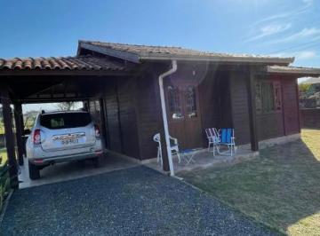 Casa · 60m² · 2 Quartos · 2 Vagas · Casa de Madeira Sozinha no terreno com 2 dormitórios - Itajuba - Barra velha - S