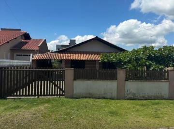 Casa · 140m² · 3 Quartos · 3 Vagas · Casa Mobiliada Sozinha no terreno á 550 metros do mar com 3 dormitórios - Itajub