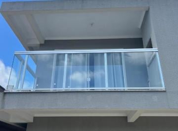 Apartamento · 69m² · 1 Quarto · 1 Vaga · Apartamento Mobiliado com 1 suíte + 1 dormitório á 950 metros do mar no Centro d