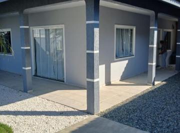 Casa · 115m² · 2 Quartos · 3 Vagas · Casa Mobiliada com piscina á 300 metros do mar com 2 dormitórios - Praia Alegre