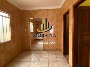 Casa de 3 quartos, Arapongas · Casa à venda de 150 m² com 3 quartos, suite, quintal e garagem no Centro de Arapongas.