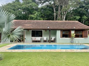 Casa · 400m² · 3 Quartos · 1 Vaga · Casa em condomínio fechado, em harmonia com a Mata Atlântica
