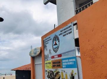 Comercial · 326m² · 5 Quartos · Prédio 3 pisos à venda na Praia do Francês, Mal Deodoro, ótimo para investir