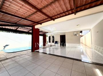 Casa · 172m² · 3 Quartos · 3 Vagas · 3 quartos neopolis