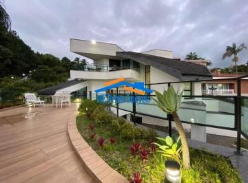 Casa · 798m² · 4 Quartos · 4 Vagas · Casa no Residencial 10 – Vista Permanente para Reserva - Lazer Completo