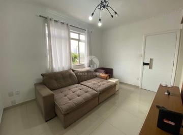 Apartamento · 70m² · 2 Quartos · 1 Vaga · Apartamento com 2 quartos reformado de frente- Santos