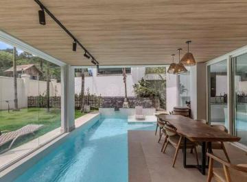 Casa · 1000m² · 6 Quartos · 6 Vagas · CASA NO CONDOMÍNIO PORTO RIVIEIRA - PRAIA BRAVA, ITAJAÍ