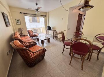 Apartamento · 75m² · 2 Quartos · 1 Vaga · Apartamento com 2 quartos à venda na praia da Enseada Guarujá